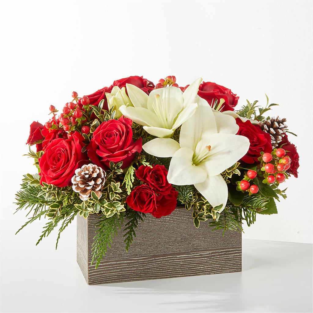 Snowy Wonderland Bouquet – Semper Fi Florist, Oceanside CA