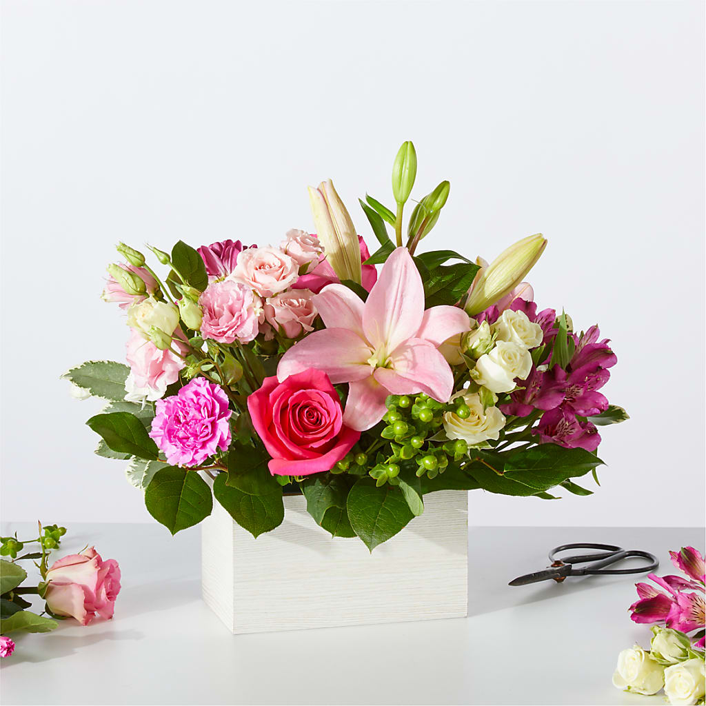 Sweetberry Box – A Florist Original – Semper Fi Florist, Oceanside CA