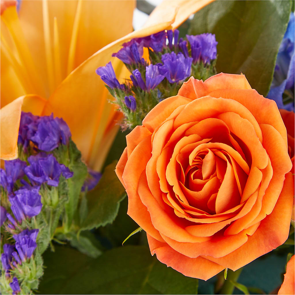 Radiant Citrus Box Bouquet – Semper Fi Florist, Oceanside CA