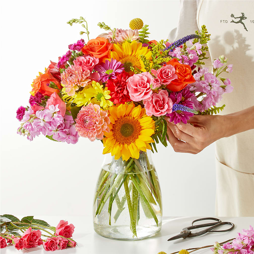 Cue the Confetti - A Florist Original – Semper Fi Florist, Oceanside CA