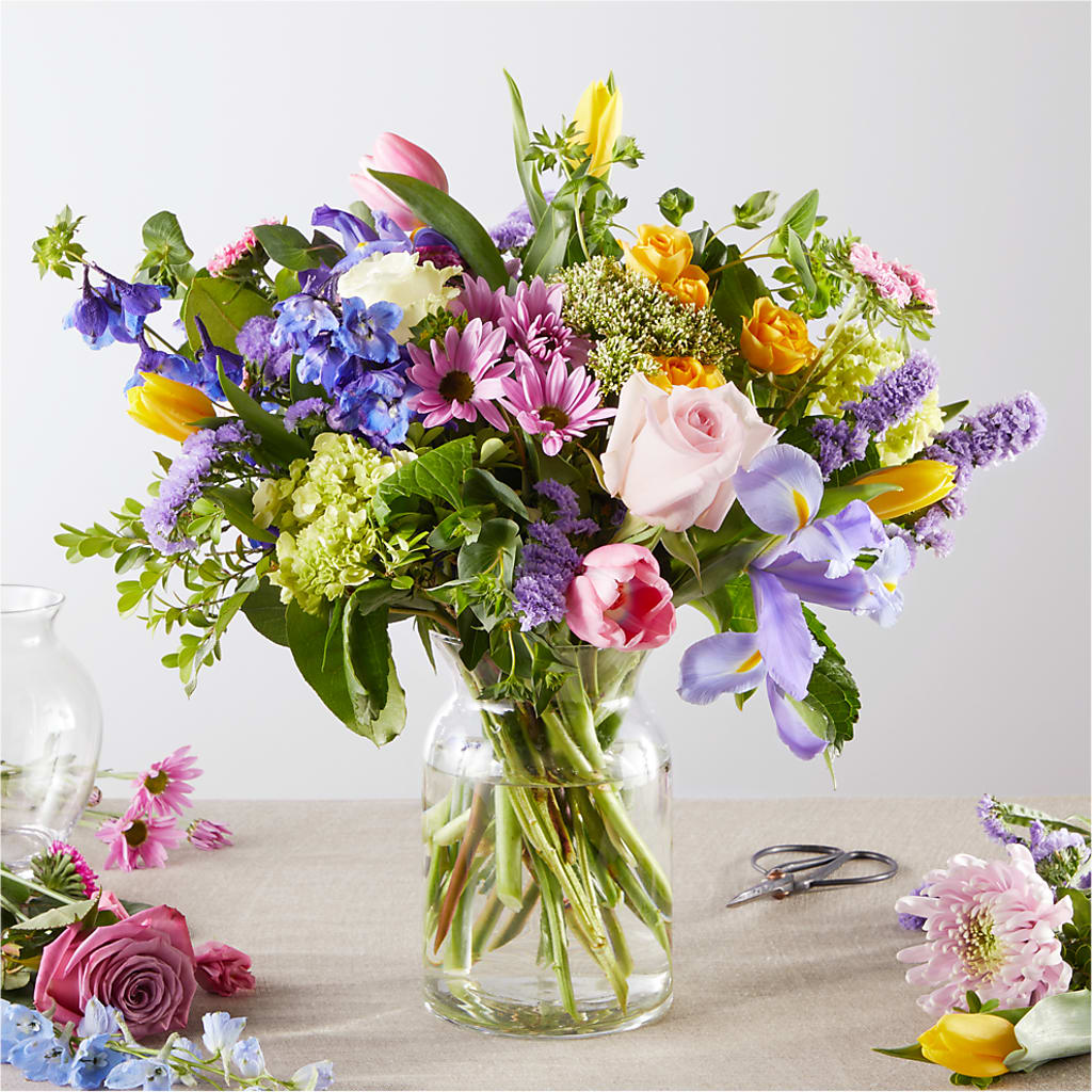 Pastel Tradition - A Florist Original – Semper Fi Florist, Oceanside CA