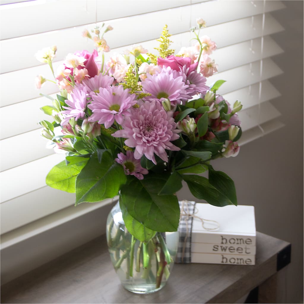 Pastel Tradition - A Florist Original – Semper Fi Florist, Oceanside CA