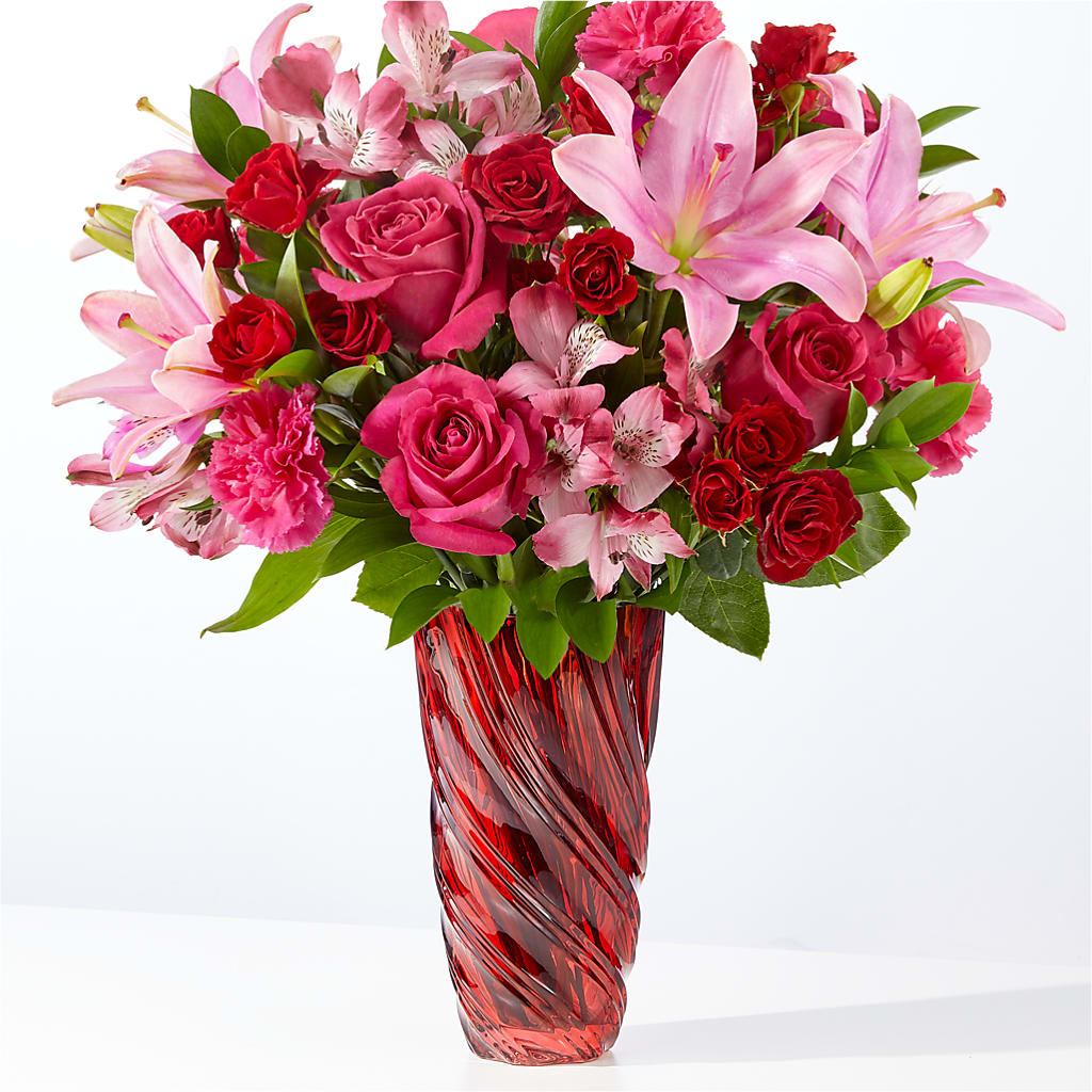 In Love Bouquet with Luxe Swirl Vase – Semper Fi Florist, Oceanside CA