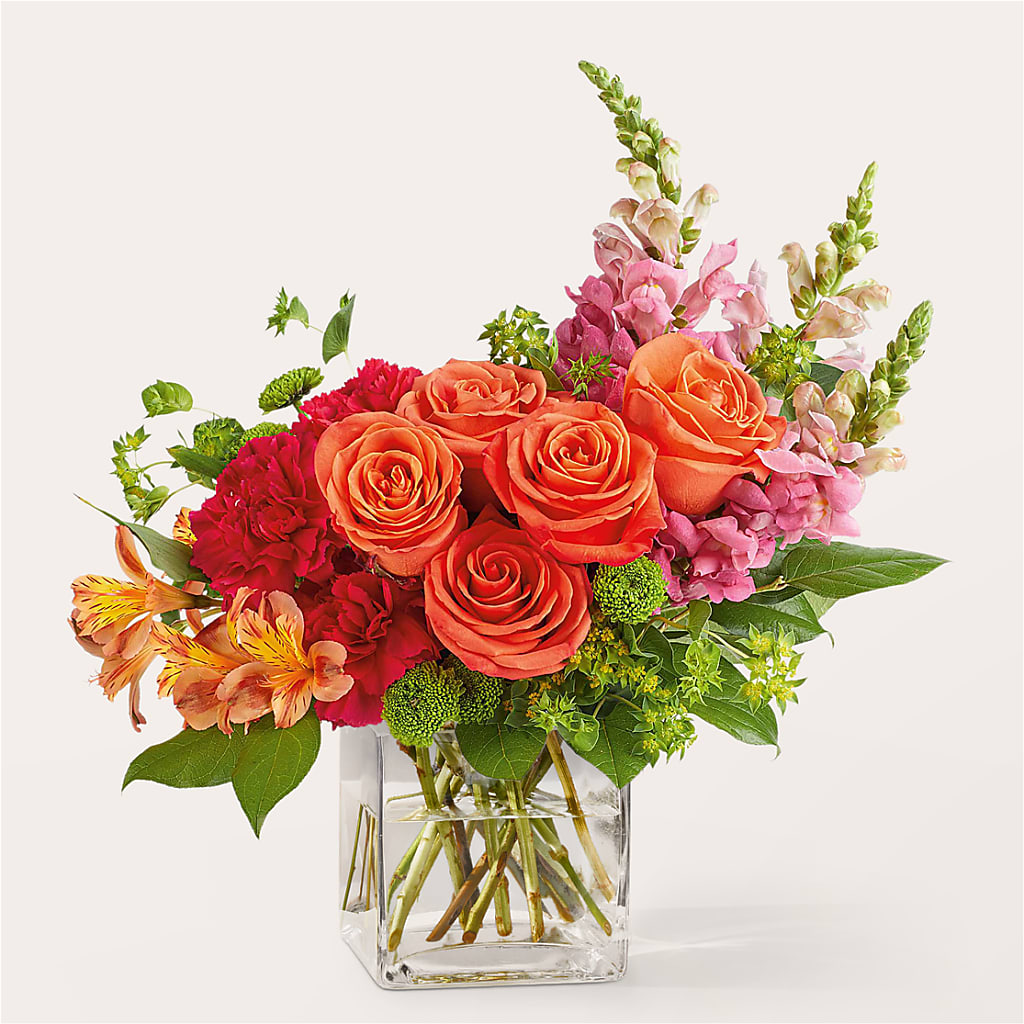 Cosmopolitan Bouquet – Semper Fi Florist, Oceanside CA