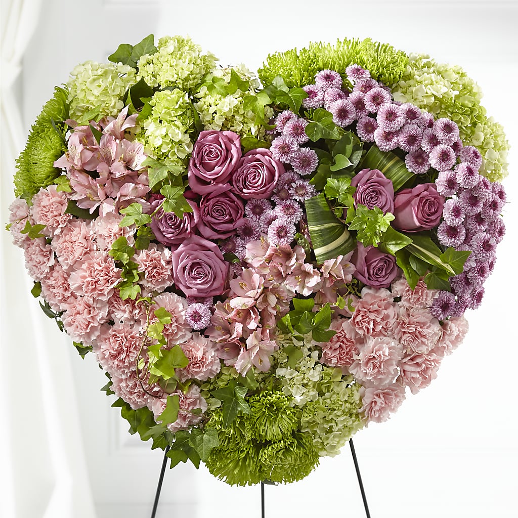 Heartwarming Standing Heart – Semper Fi Florist, Oceanside CA