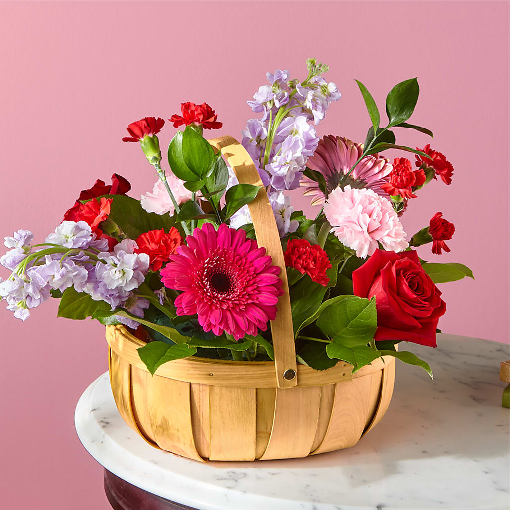 Pink Picnic Basket – Semper Fi Florist, Oceanside CA