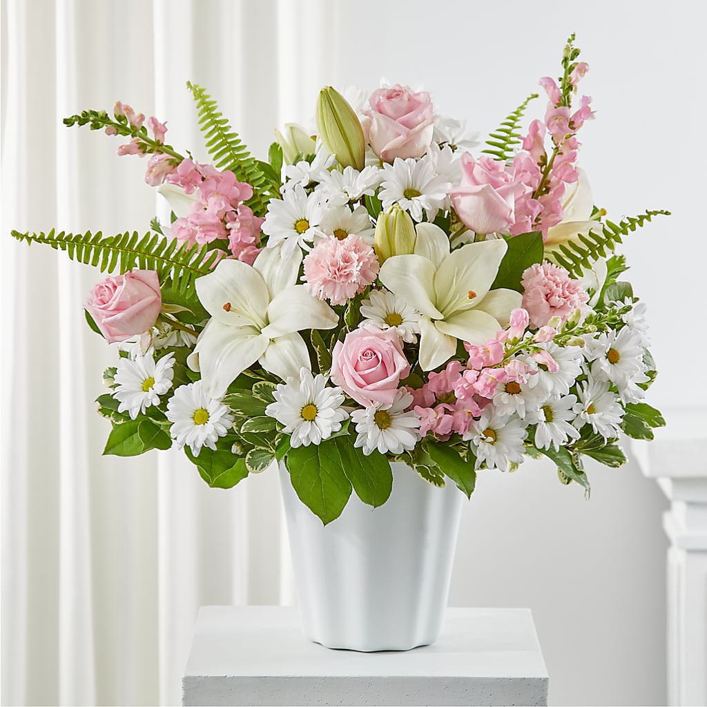 Soft Touch Tabletop Basket – Semper Fi Florist, Oceanside CA