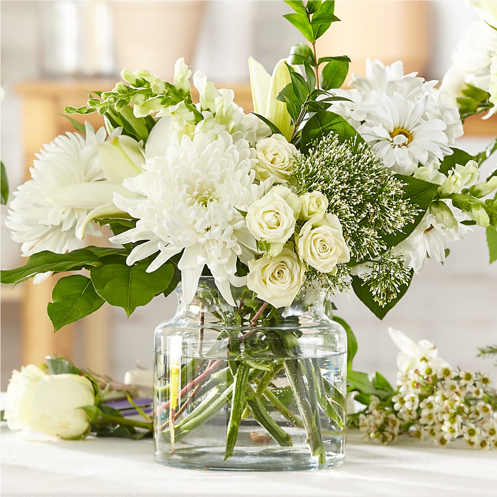 Classic Ivory – A Florist Original – Semper Fi Florist, Oceanside CA