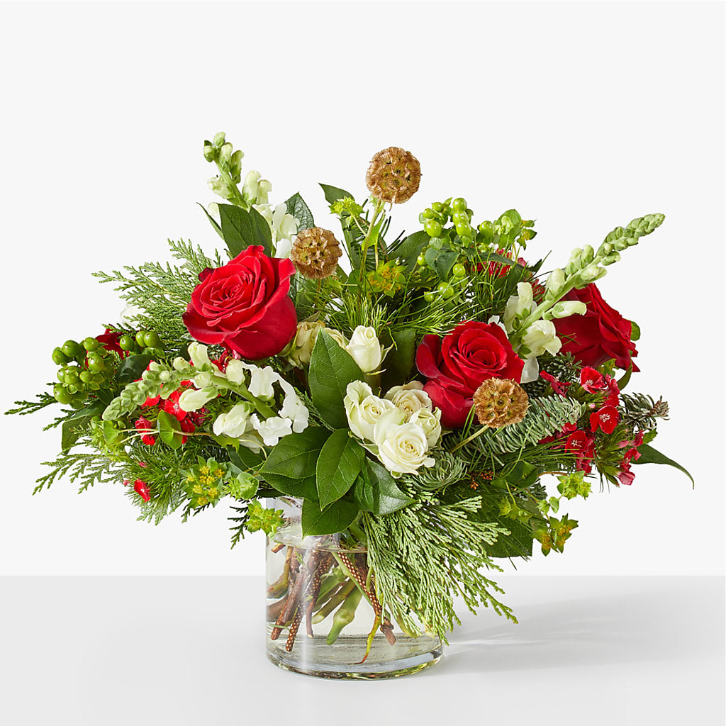 Deck the Halls Bouquet – Semper Fi Florist, Oceanside CA