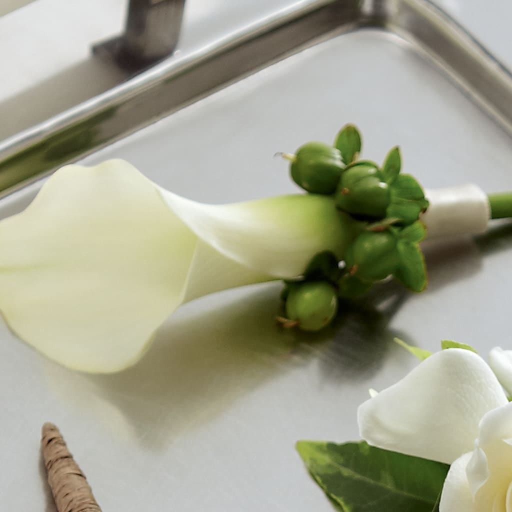 White Calla Boutonniere – Semper Fi Florist, Oceanside CA