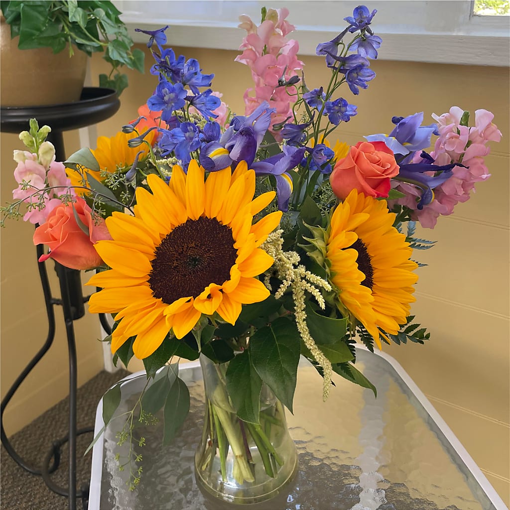 Rays of Life Bouquet –  Semper Fi Florist, Oceanside CA