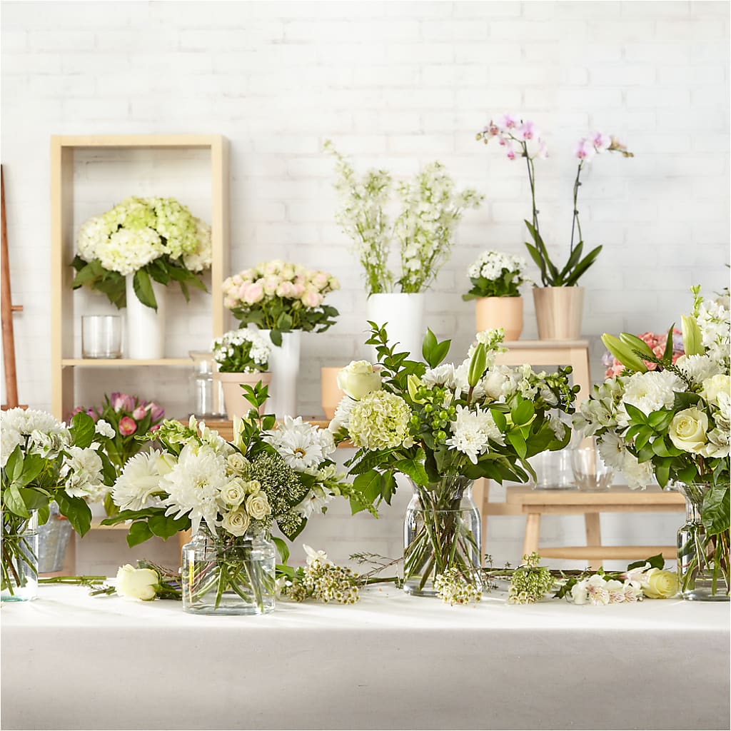 Classic Ivory – A Florist Original –  Semper Fi Florist, Oceanside CA