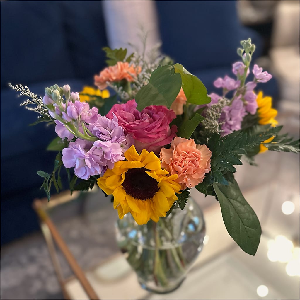 Yellow Brick Road Bouquet –  Semper Fi Florist, Oceanside CA