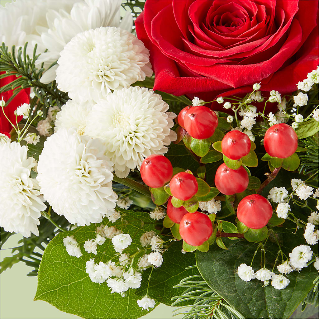 Chance of Flurries Bouquet –  Semper Fi Florist, Oceanside CA