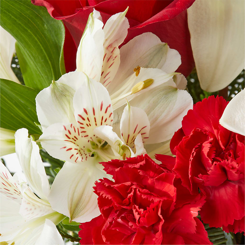 Holiday Season Bouquet –  Semper Fi Florist, Oceanside CA