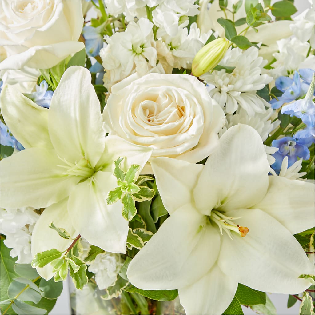 Peace of Mind Bouquet –  Semper Fi Florist, Oceanside CA