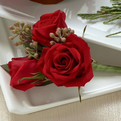 Red Spray Rose Boutonniere –  Semper Fi Florist, Oceanside CA